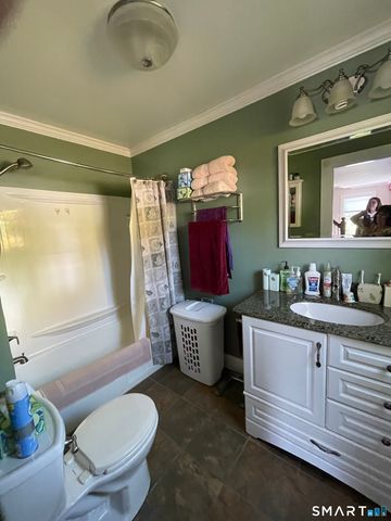 1 Second Avenue, Seymour, CT 06483