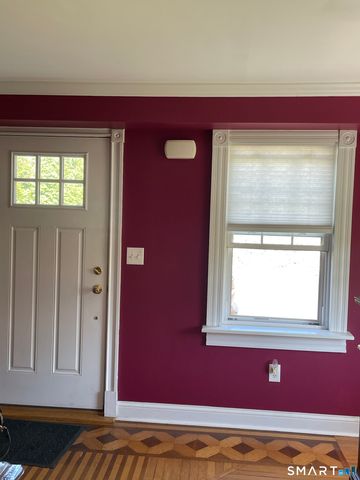 1 Second Avenue, Seymour, CT 06483