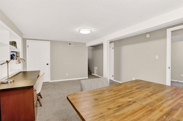 7601 E Oxford Avenue, Denver, CO 80237