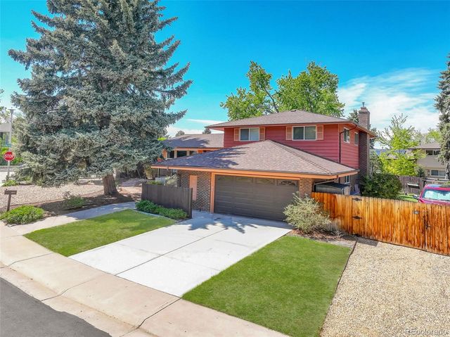 7601 E Oxford Avenue, Denver, CO 80237