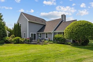 109 Corey Lane, Middletown, RI 02842