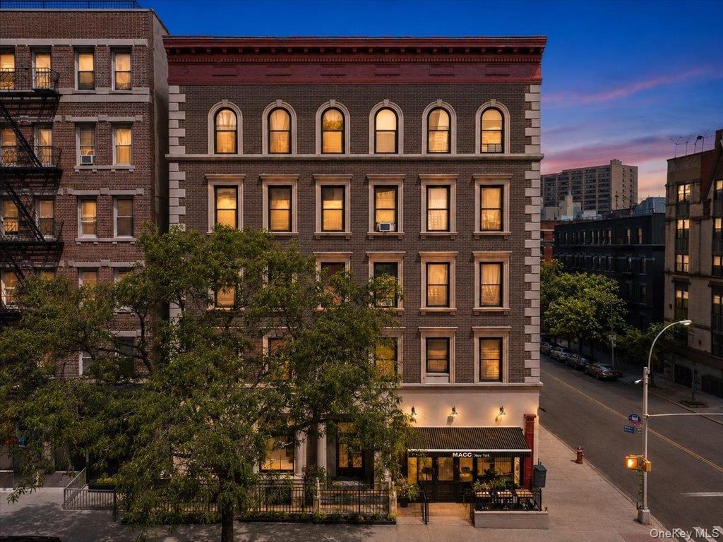 51 W 106th St New York 1A, New York (manhattan), NY 10025 — exterior