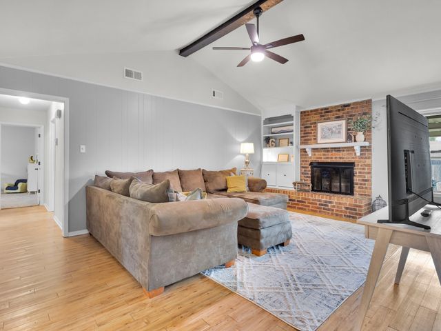 1323 Hemphill Drive, Cleburne, TX 76033