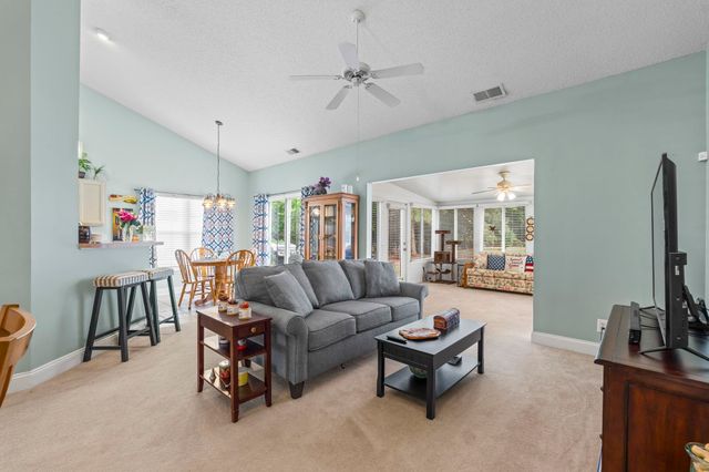 706 Helms Way, Conway, SC 29526