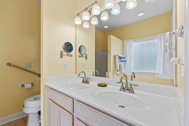 706 Helms Way, Conway, SC 29526