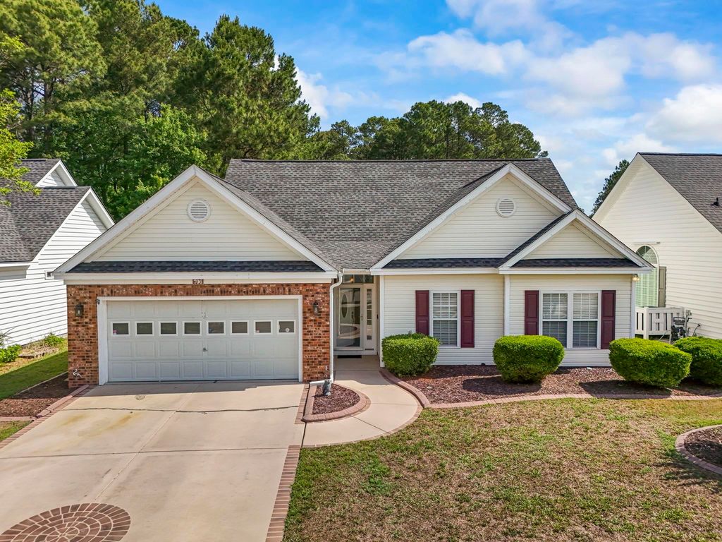 706 Helms Way, Conway, SC 29526