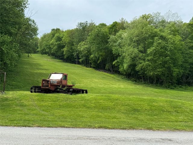 3412 Route 52, Stormville, NY 12582