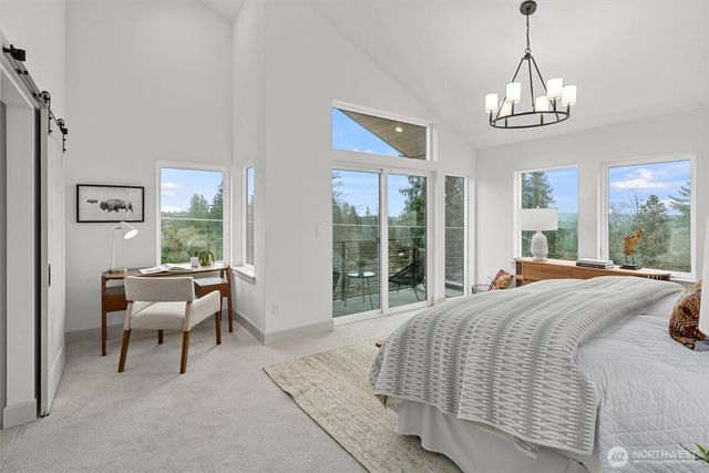 1261 NE 100th Street, Seattle, WA 98125