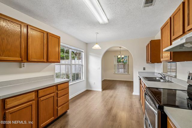 3030 SANS PAREIL Street, Jacksonville, FL 32246
