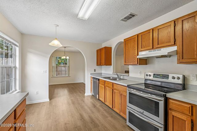 3030 SANS PAREIL Street, Jacksonville, FL 32246