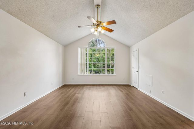 3030 SANS PAREIL Street, Jacksonville, FL 32246