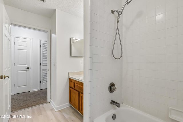 3030 SANS PAREIL Street, Jacksonville, FL 32246