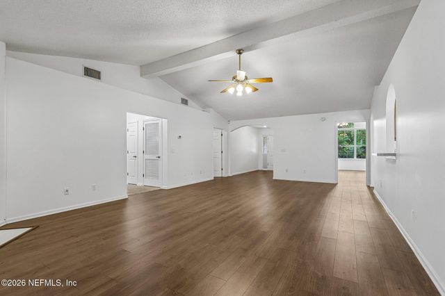 3030 SANS PAREIL Street, Jacksonville, FL 32246