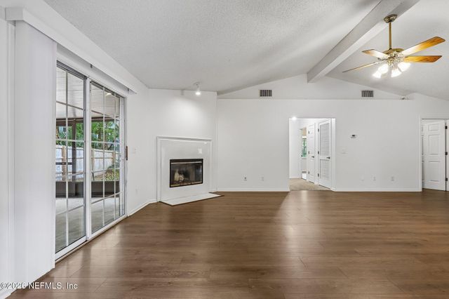 3030 SANS PAREIL Street, Jacksonville, FL 32246