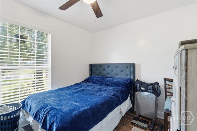126 S Robinhood Drive, Savannah, GA 31406