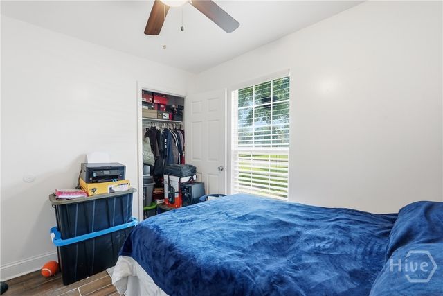 126 S Robinhood Drive, Savannah, GA 31406