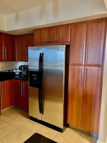 3232 SW 22nd Ter 1303, Miami, FL 33145