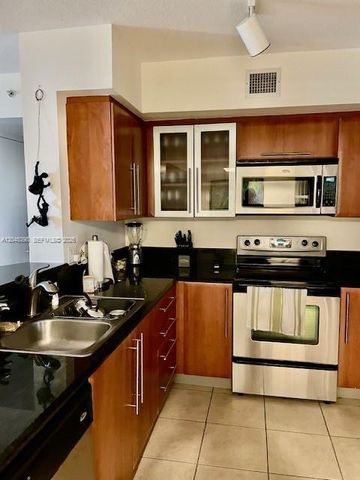 3232 SW 22nd Ter 1303, Miami, FL 33145