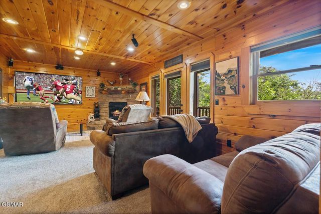 1409 Zachary Thomas Lane, Sevierville, TN 37876