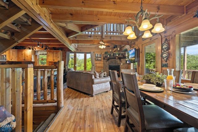 1409 Zachary Thomas Lane, Sevierville, TN 37876