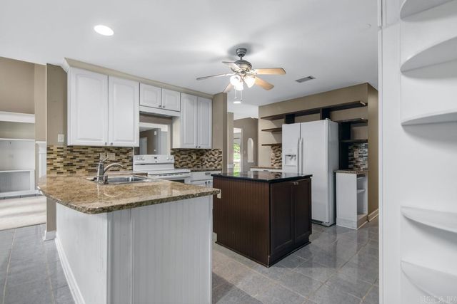 5818 Westminster Drive, Benton, AR 72019