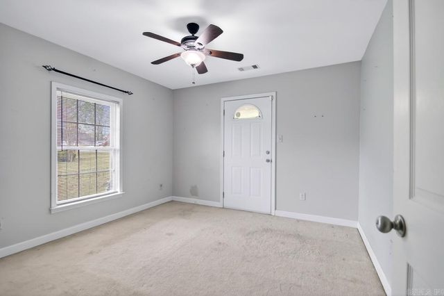 5818 Westminster Drive, Benton, AR 72019