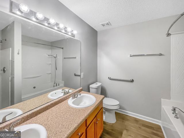 251 Autumn Ridge Court, Gray, GA 31032