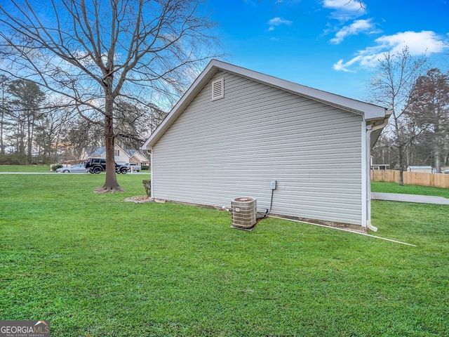 251 Autumn Ridge Court, Gray, GA 31032