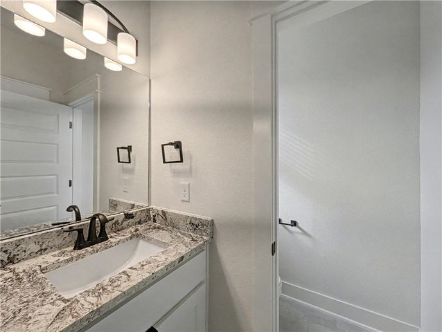 30 Cromer Drive, Bella Vista, AR 72715