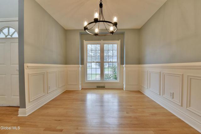 681 Stark Terrace, Milton, NY 12020
