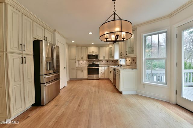681 Stark Terrace, Milton, NY 12020