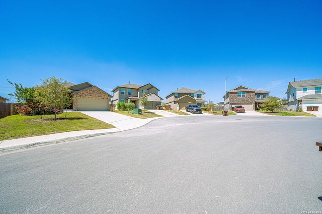 106 Sage Sparrow, San Antonio, TX 78253