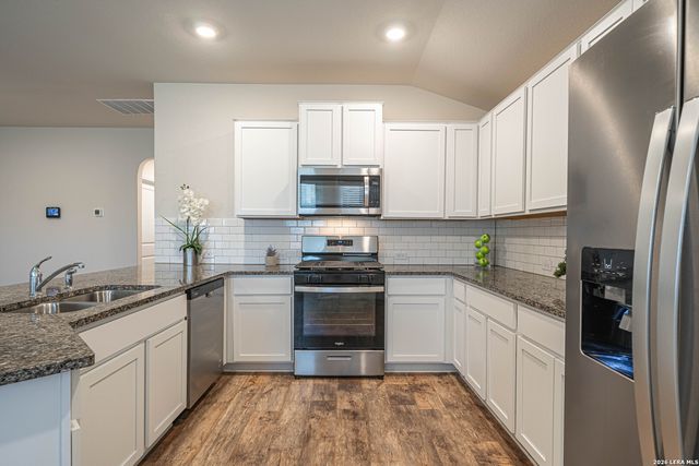 106 Sage Sparrow, San Antonio, TX 78253