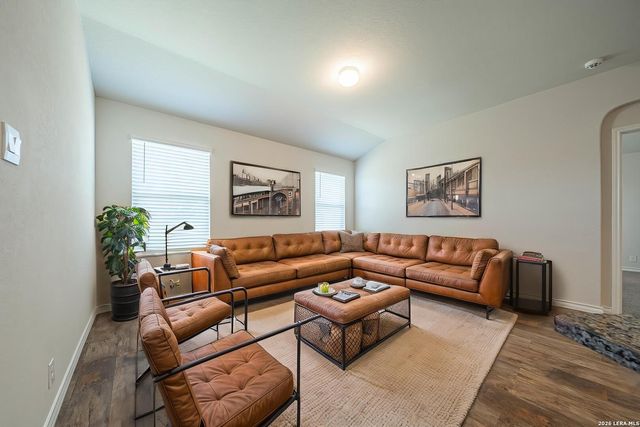 106 Sage Sparrow, San Antonio, TX 78253