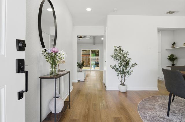 12310 Valley Forge Circle, San Antonio, TX 78233