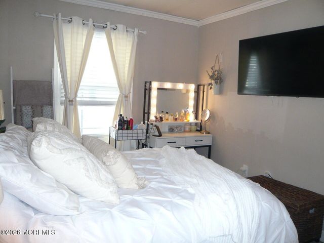 521 Garfield Avenue, Toms River, NJ 08753