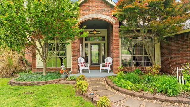 4586 Willowbrook Lane, Edmond, OK 73034