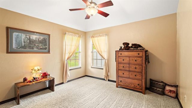 4586 Willowbrook Lane, Edmond, OK 73034