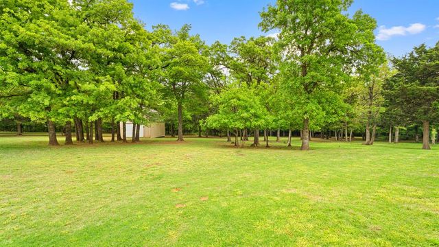 4586 Willowbrook Lane, Edmond, OK 73034