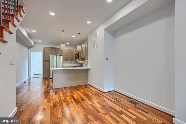4329 FALLS RD, Baltimore, MD 21211