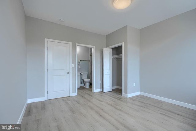 4329 FALLS RD, Baltimore, MD 21211