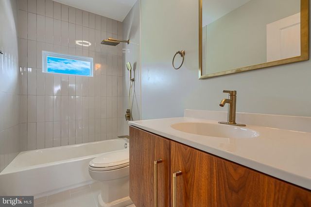 4329 FALLS RD, Baltimore, MD 21211