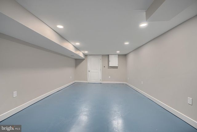 4329 FALLS RD, Baltimore, MD 21211