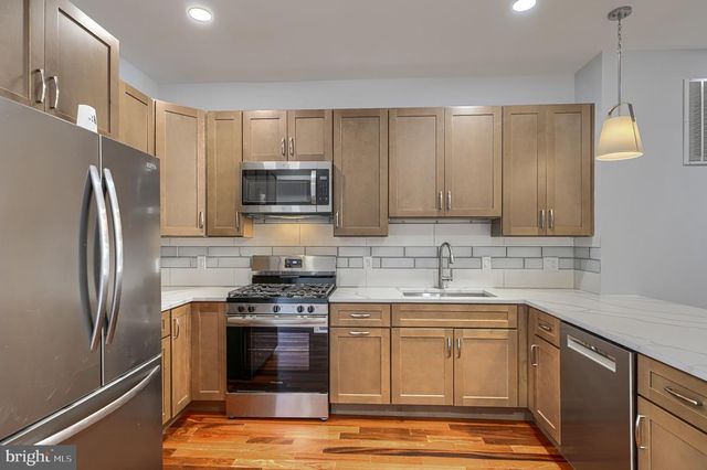 4329 FALLS RD, Baltimore, MD 21211