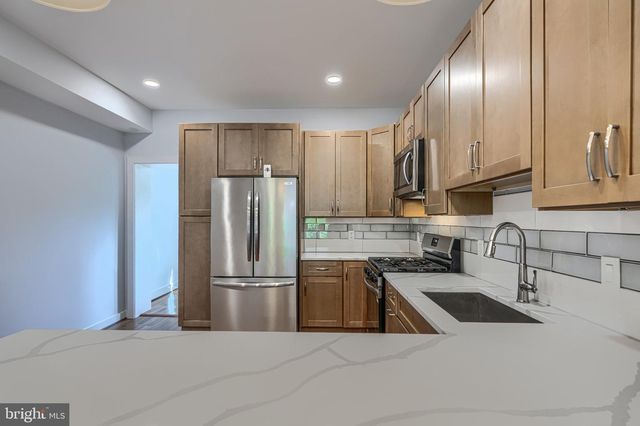 4329 FALLS RD, Baltimore, MD 21211