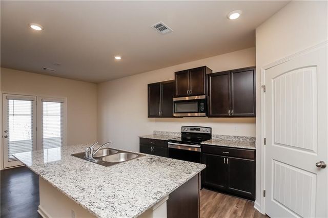 352 Springer Parkway, Dallas, GA 30132