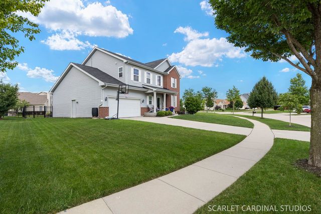 1128 Kingsmill Drive, Algonquin, IL 60102