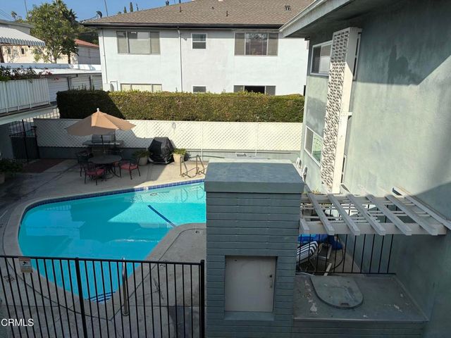 1520 Spruce Street 8, South Pasadena, CA 91030