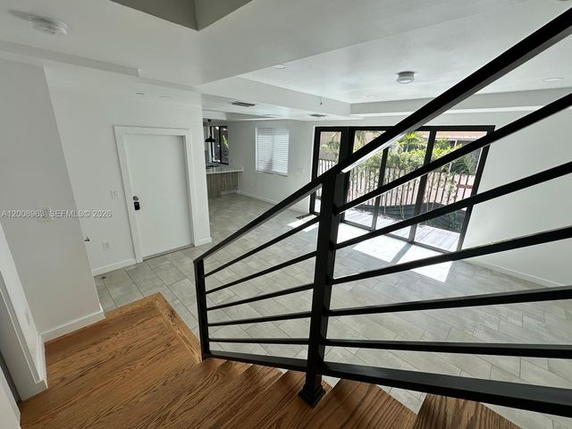 722 NE 15th Ave 2, Fort Lauderdale, FL 33304