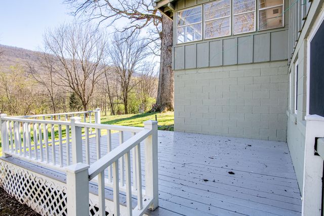 4243 Cloverdale Road, Rising Fawn, GA 30738